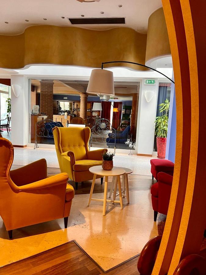 Hotel Due Torri Tempesta Noale Kültér fotó