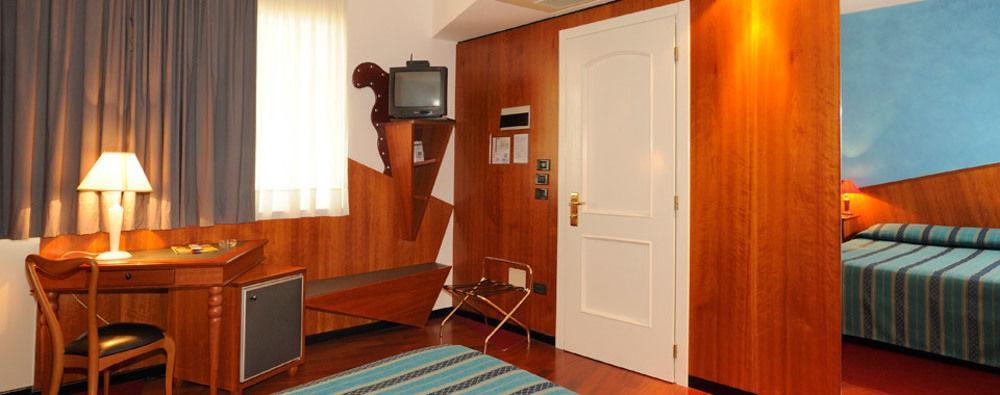 Hotel Due Torri Tempesta Noale Kültér fotó